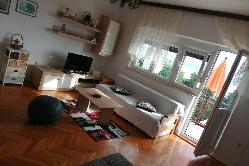 Spacious 2-Room Apartment With Beautiful Sea View Crikvenica Extérieur photo